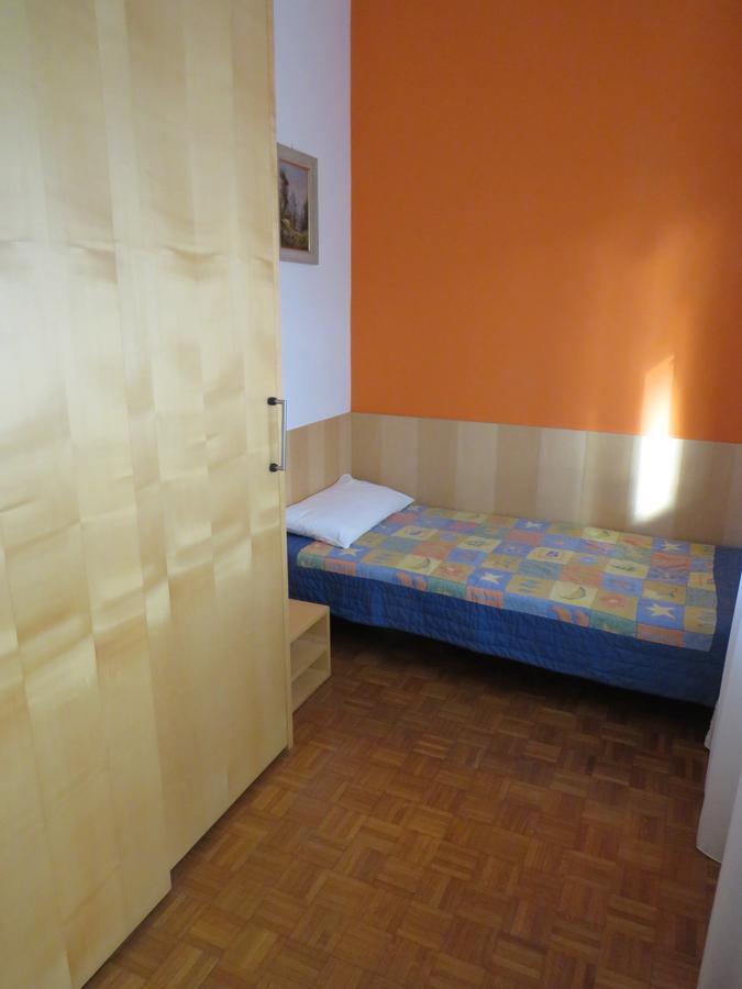 Garnì Domus Mea Hotel Merano Bagian luar foto